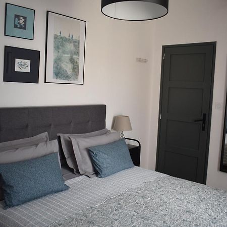 Les Jasmins Bed & Breakfast Marseillan  Bagian luar foto