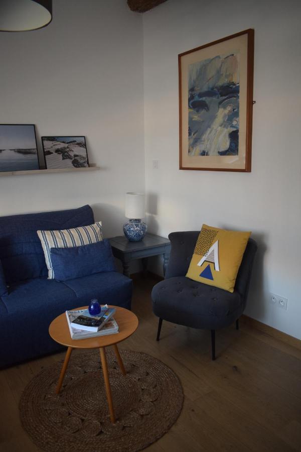 Les Jasmins Bed & Breakfast Marseillan  Bagian luar foto