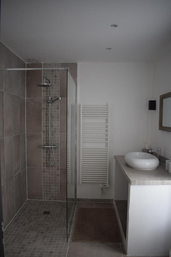 Les Jasmins Bed & Breakfast Marseillan  Bagian luar foto